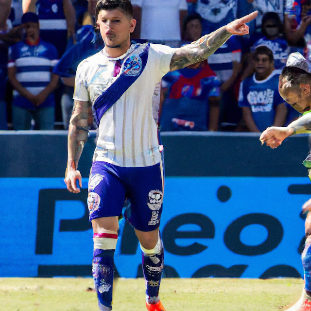 Larcamón Reconoce la Frustración de la Afición Tras Empate en el Debut con Cruz Azul