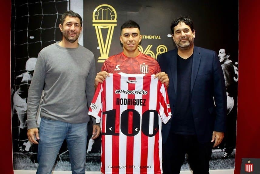 Rayados de Monterrey Anuncia la Contratación de Jorge 'Corcho' Rodríguez, Volante Argentino de 28 Años, ya en Monterrey